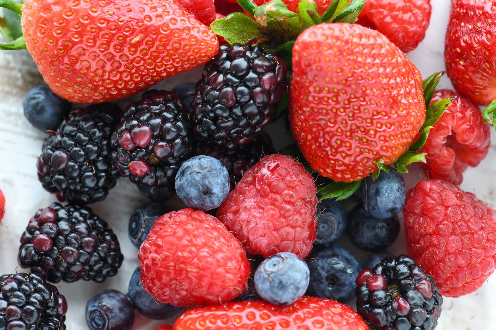Feeding Berries and Acid-Loving Crops in Spring